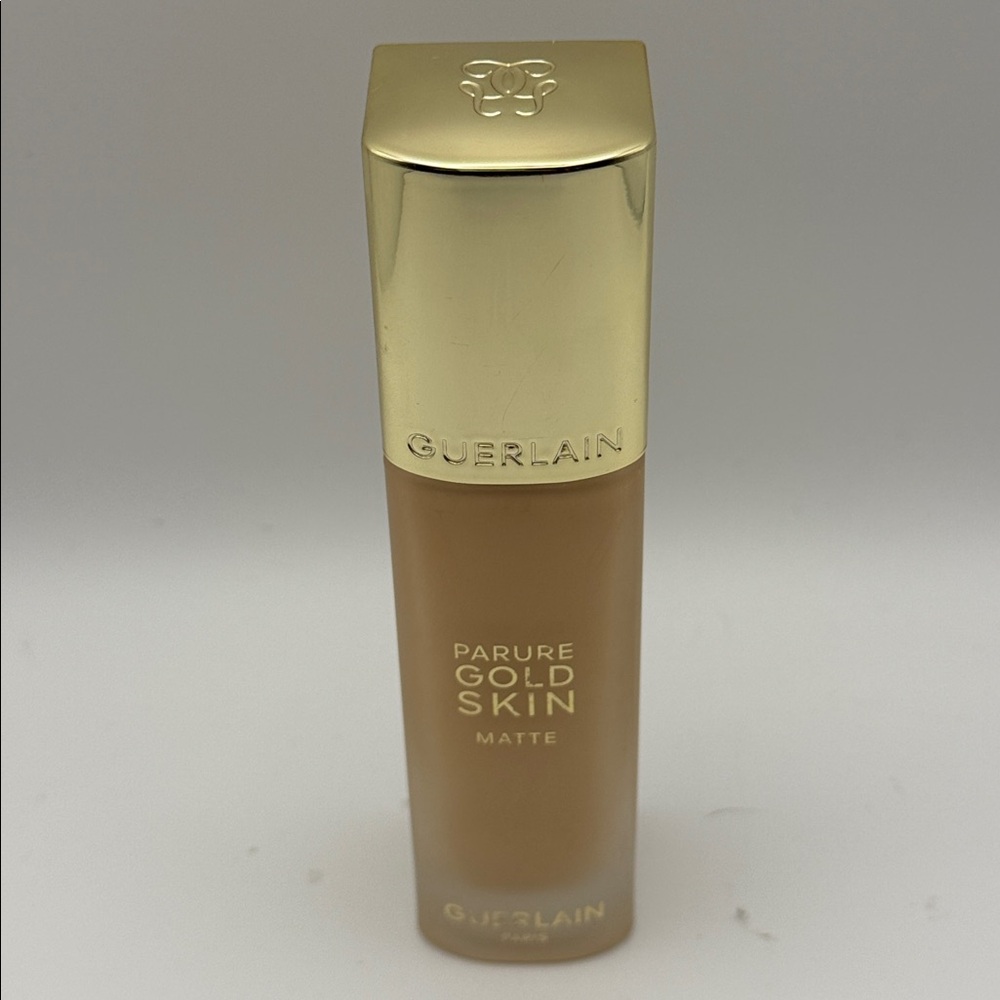 New Guerlain Parure Gold Skin Matte Foundation 0N Neutral